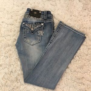 Miss me jeans size 27, easy boot,designed in USA